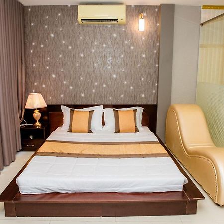 Cali Hotel Cần Thơ Extérieur photo