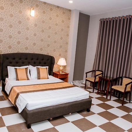 Cali Hotel Cần Thơ Extérieur photo
